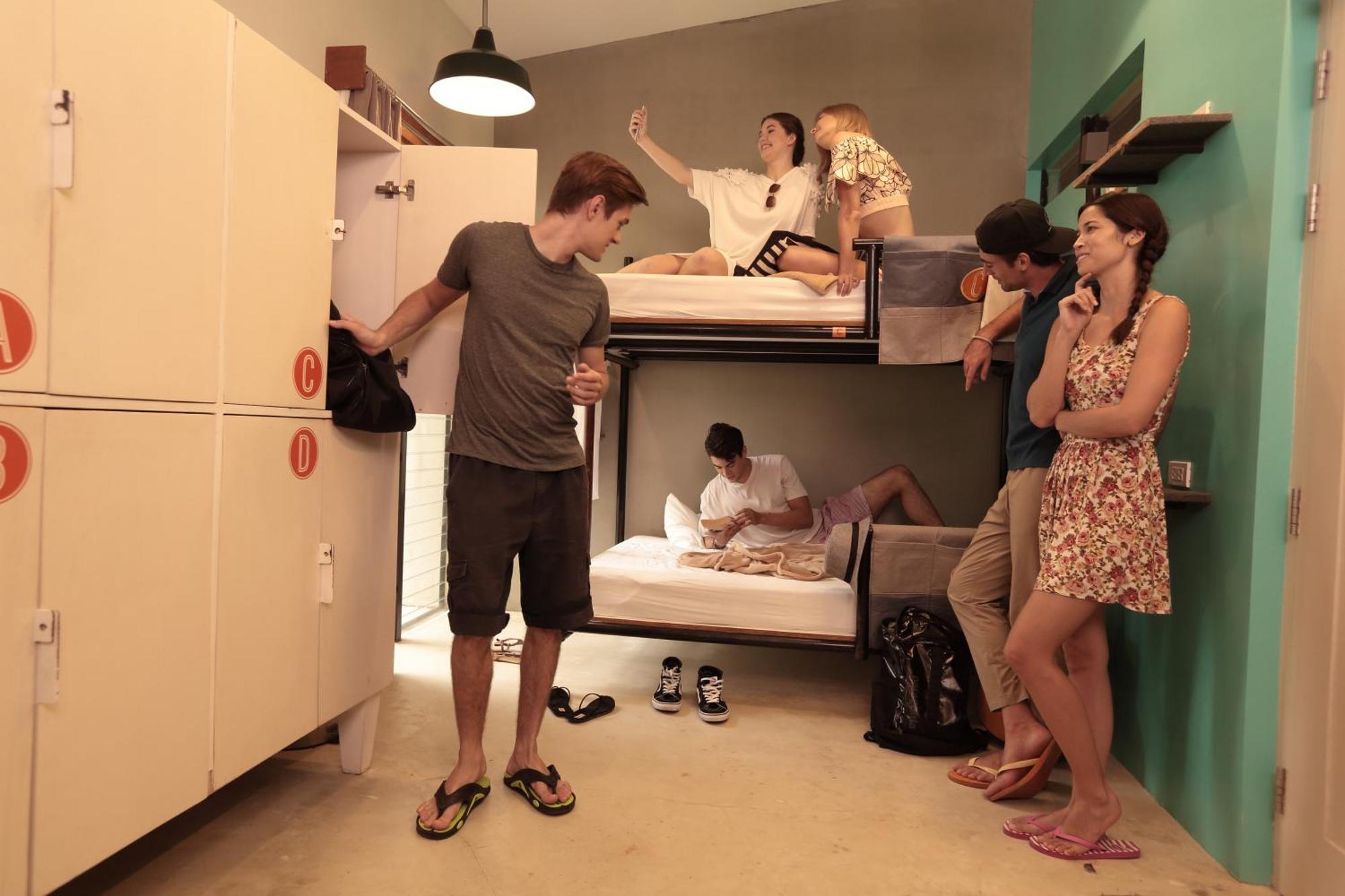 Spin Designer Hostel - El Nido Bagian luar foto