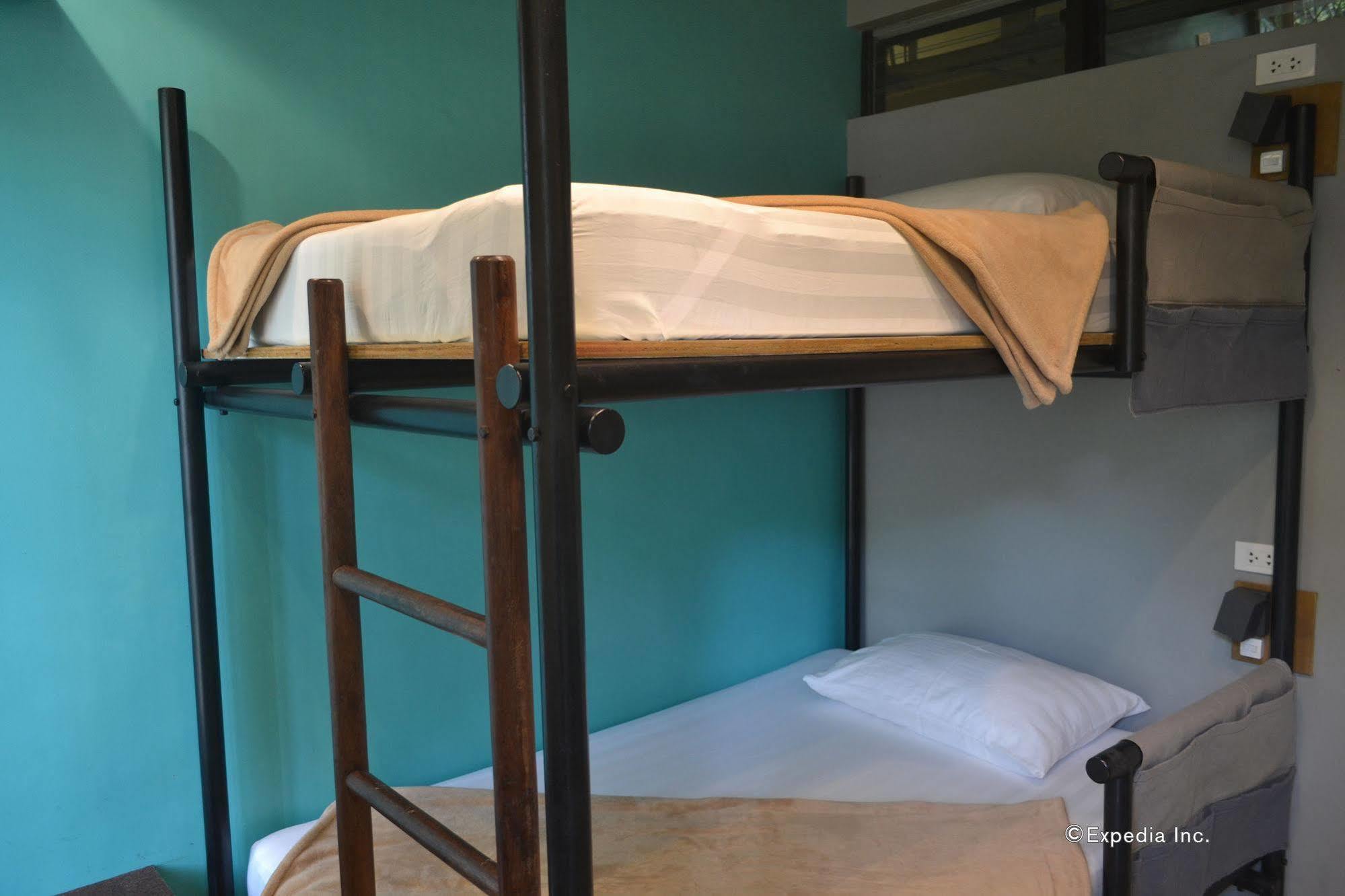 Spin Designer Hostel - El Nido Bagian luar foto